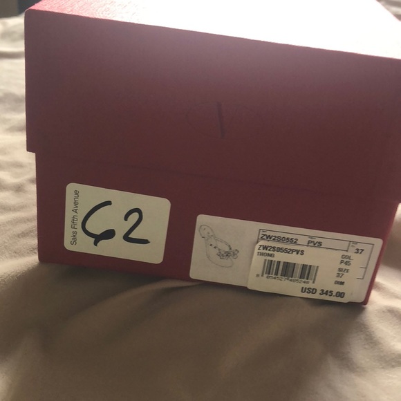 Valentino Shoe Box - Picture 2 of 2